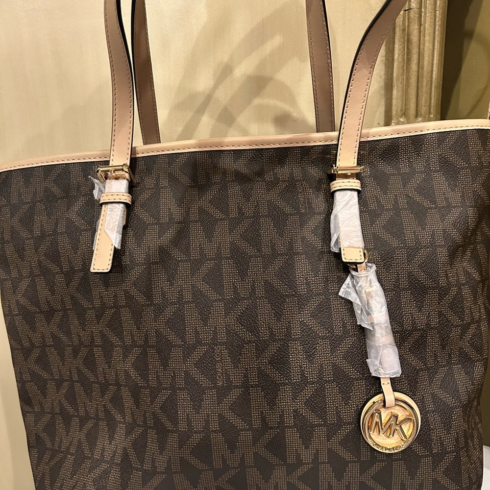 New Michael Kors Large Zip Top Tote Bag